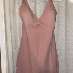 Love the material on this dress!